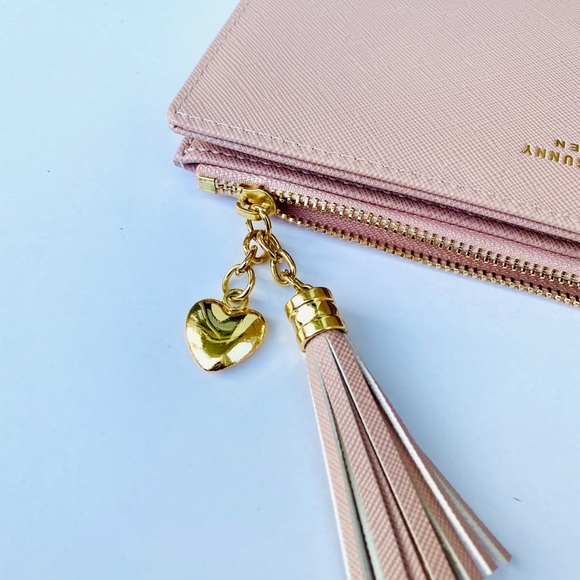 Charm Wallet - Picture 3 of 6